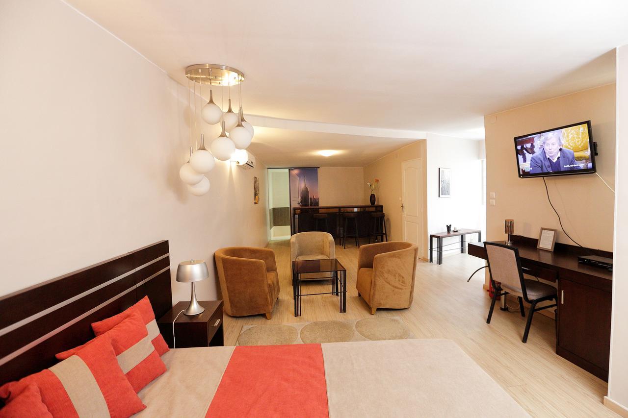 Atlantis Otel Antananarivo Dış mekan fotoğraf